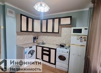 Продам 2-ком. квартиру, 50 м2, Ставрополь, Промышленный район, улица Пирогова, 68/2