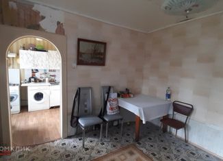 Трехкомнатная квартира на продажу, 55.3 м2, Шлиссельбург, улица 1 Мая, 8