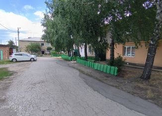 Трехкомнатная квартира на продажу, 60 м2, поселок Варламово, Молодёжная улица, 16