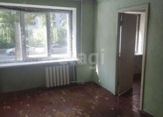 Продается четырехкомнатная квартира, 61 м2, Ростовская область, Батуринская улица, 15