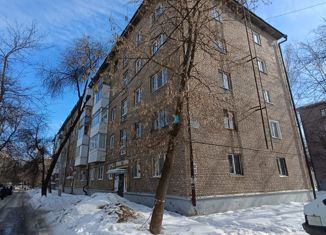 Продам 1-комнатную квартиру, 32 м2, Уфа, улица Коммунаров, 8, жилой район Черниковка