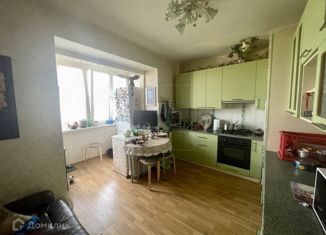 Продам 2-ком. квартиру, 68.8 м2, Москва, улица Алабяна, 15, метро Октябрьское поле