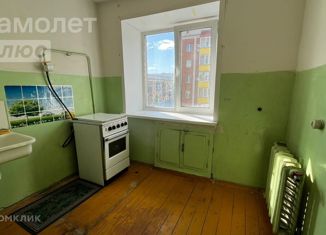 Продаю 3-комнатную квартиру, 59.5 м2, Курганская область, Советская улица, 40