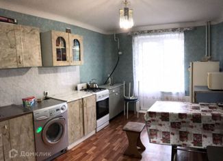 Сдается в аренду 1-комнатная квартира, 36 м2, Волжский, площадь Труда, 4Г