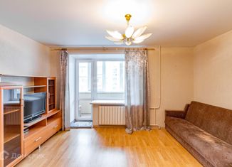 Продается 1-комнатная квартира, 35.2 м2, Вологодская область, улица Дзержинского, 35А