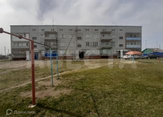 Продажа 2-комнатной квартиры, 52.2 м2, село Ачаир, Центральная улица, 75