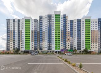 Продается 1-комнатная квартира, 42 м2, Брянск, улица имени А.Ф. Войстроченко, 10