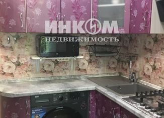 Сдается в аренду 2-комнатная квартира, 50 м2, Москва, улица Молдагуловой, 30, метро Выхино