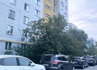 Продается 1-комнатная квартира, 32.9 м2, Татарстан, улица Адоратского, 40