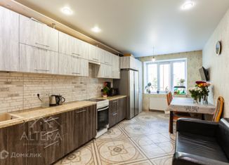 Продам 3-ком. квартиру, 78 м2, село Новое Шигалеево, улица Габдуллы Тукая, 8