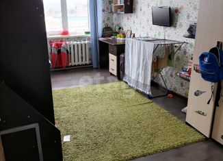 Продаю 2-ком. квартиру, 43 м2, посёлок Арамиль, Станционная улица, 12