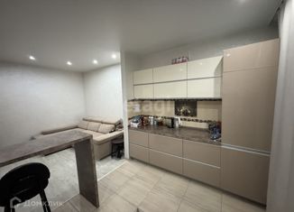 Продаю 1-комнатную квартиру, 42.7 м2, Губкинский, 9-й микрорайон, 32