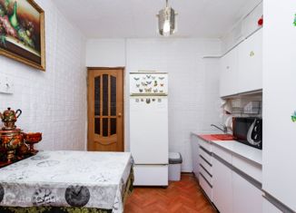 Продам четырехкомнатную квартиру, 75.4 м2, Татарстан, улица Кулахметова, 25к1