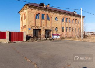 Продаю дом, 457 м2, село Азово, улица Единства