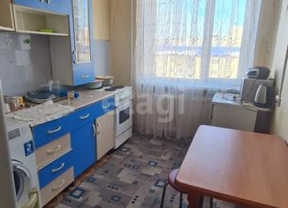 Продажа 3-комнатной квартиры, 66.6 м2, Тобольск, микрорайон 7А, 14А
