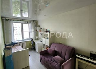 Продается двухкомнатная квартира, 54.1 м2, Москва, Клязьминская улица, 32, станция Марк