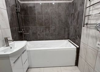 4-ком. квартира на продажу, 83 м2, Брянск, Советский район, улица имени А.Ф. Войстроченко, 5