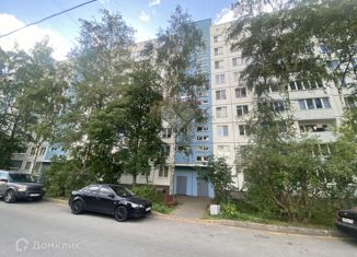 3-комнатная квартира на продажу, 61 м2, Санкт-Петербург, улица Подвойского, 36к1, метро Улица Дыбенко