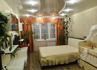 Продается двухкомнатная квартира, 64 м2, Ковров, Комсомольская улица, 106