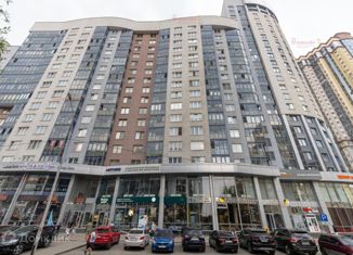 Продается 2-комнатная квартира, 82 м2, Екатеринбург, улица Шейнкмана, 90, улица Шейнкмана