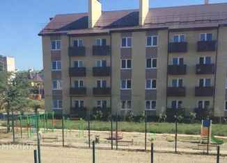 Продам 1-ком. квартиру, 35 м2, Ейск, улица Свободы, 38/2, ЖК На Красной