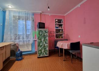 Продажа трехкомнатной квартиры, 52 м2, поселок сельского типа Введенское, улица Гоголя, 6