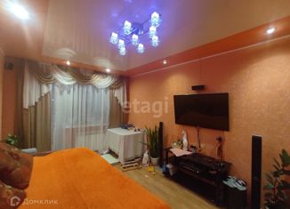 Продаю 3-ком. квартиру, 61.8 м2, Приволжск, улица Льнянщиков, 17