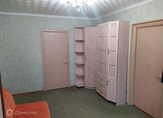 Продаю трехкомнатную квартиру, 49.6 м2, Москва, улица Молдагуловой, 15к1, улица Молдагуловой