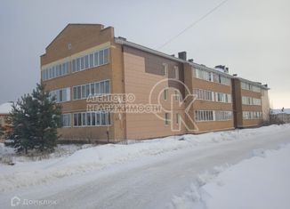 Продаю однокомнатную квартиру, 37 м2, Лаишево, улица Ульяны Громовой, 33Б