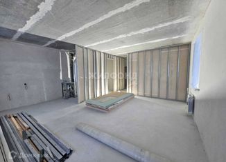 Трехкомнатная квартира на продажу, 70.2 м2, Когалым, проспект Шмидта, 18