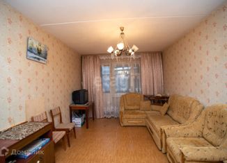 Продается 2-комнатная квартира, 53.3 м2, Ульяновская область, улица Карбышева, 28