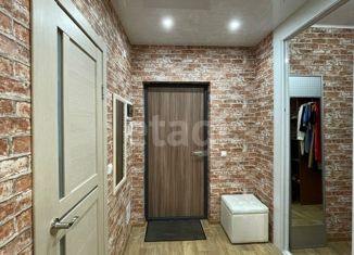 Продам квартиру студию, 33.2 м2, Екатеринбург, улица Новаторов, 8, ЖК Новаторов