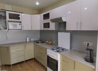 Продажа 2-комнатной квартиры, 52 м2, Краснодар, улица Бульварное Кольцо, 21, улица Бульварное Кольцо