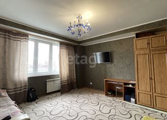 Продаю трехкомнатную квартиру, 73.6 м2, Красноярск, улица Шахтёров, 40