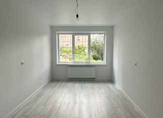 Продаю 2-комнатную квартиру, 48 м2, Удмуртия, улица Холмогорова, 113