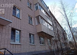 2-комнатная квартира на продажу, 41.2 м2, поселок Новый Источник, Центральная улица, 1