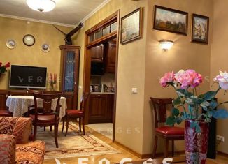 Продам 4-комнатную квартиру, 182 м2, Москва, Чапаевский переулок, 3, метро Сокол