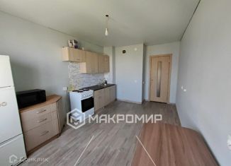 Продается 3-ком. квартира, 79.7 м2, Казань, улица Наиля Юсупова, 5, ЖК Салават Купере