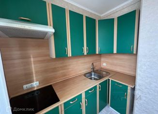 Продается 1-ком. квартира, 38 м2, Москва, Большая Филёвская улица, 23к2, метро Багратионовская