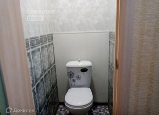 Продается 2-комнатная квартира, 50.5 м2, поселок городского типа Приютово, бульвар Мира, 20