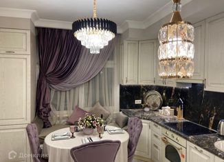 Продаю 2-ком. квартиру, 52.9 м2, Москва, улица Поляны, 5, ЖК Эталон-Сити