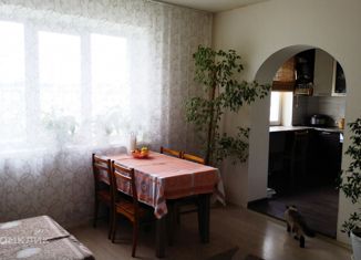 Продам четырехкомнатную квартиру, 90.4 м2, Нижний Тагил, Уральский проспект, 70