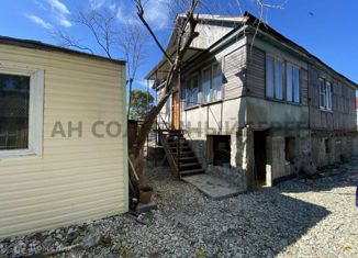 Продам дом, 83.8 м2, поселок городского типа Новомихайловский, Лесная улица, 12