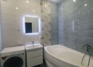 Продается 2-ком. квартира, 67 м2, Новокуйбышевск, улица Чапаева, 1