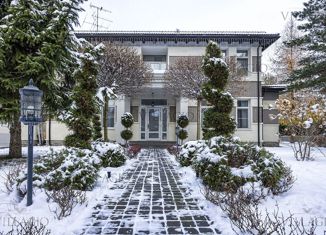 Продам дом, 630.5 м2, деревня Чесноково, улица Радуга, 71