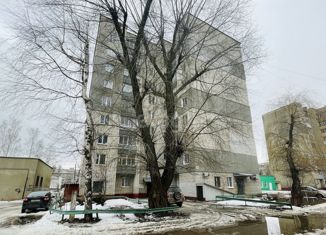 Сдаю в аренду четырехкомнатную квартиру, 70 м2, Тамбов, Мичуринская улица, 169А