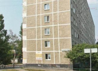 Трехкомнатная квартира на продажу, 57 м2, Свердловская область, улица Громова, 144