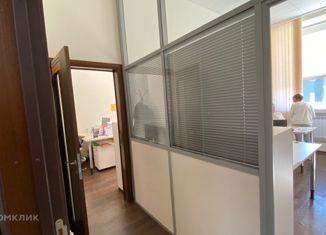 Сдаю в аренду офис, 102 м2, Москва, улица Крымский Вал, 3с2, улица Крымский Вал