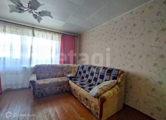 Продаю 2-комнатную квартиру, 52.7 м2, Прохладный, улица Карла Маркса, 2/2