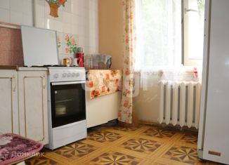 Продается однокомнатная квартира, 30.4 м2, Тула, улица Седова, 45